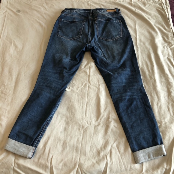 Garage High Rise Jeans - Picture 2 of 2